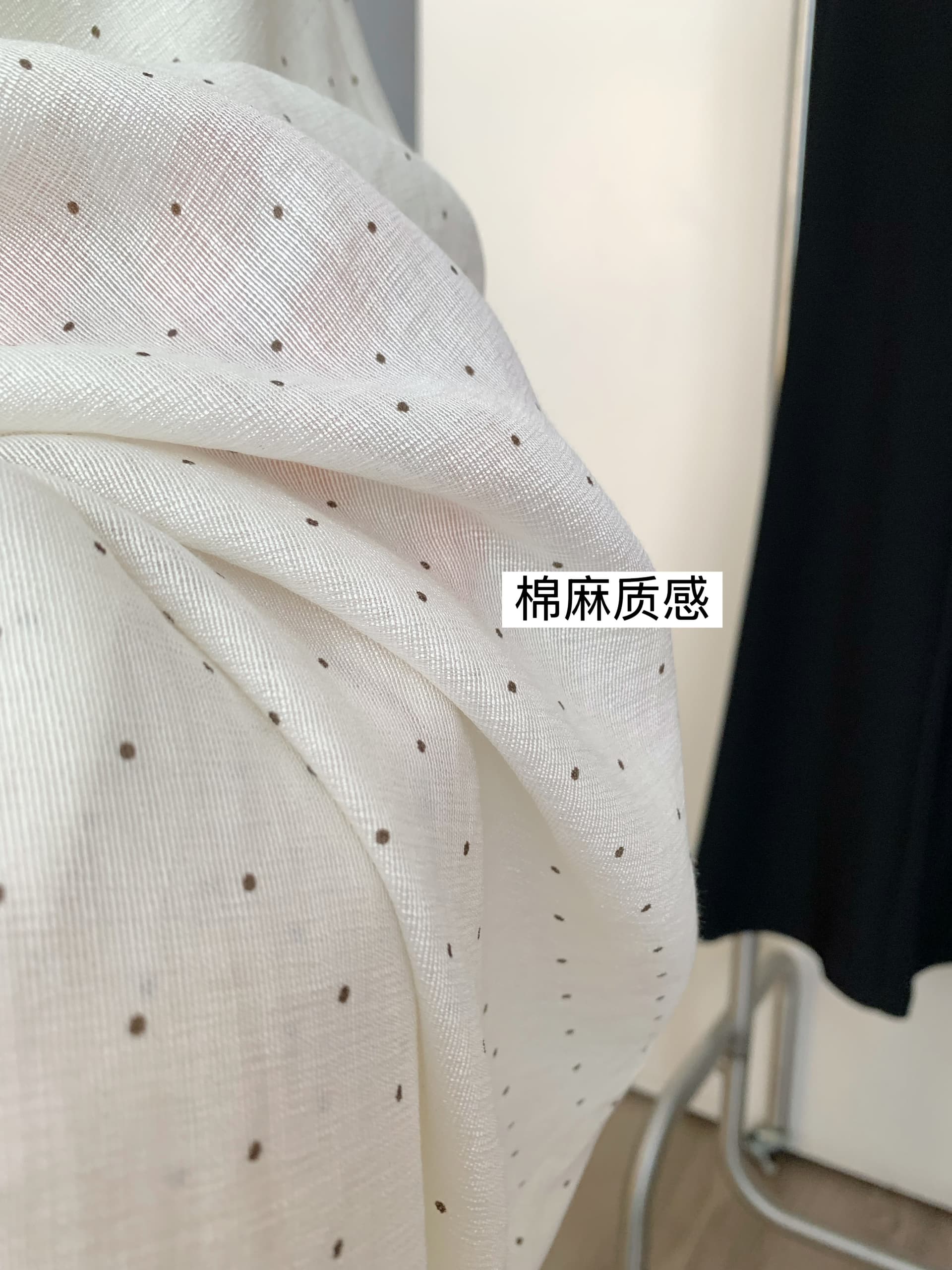 uone 정통 열세 개 도트 무늬 드레스 롱 스커트 여름 프릴 V넥 레이스업 디자인 슬림해 보이는 치마 이미지 4