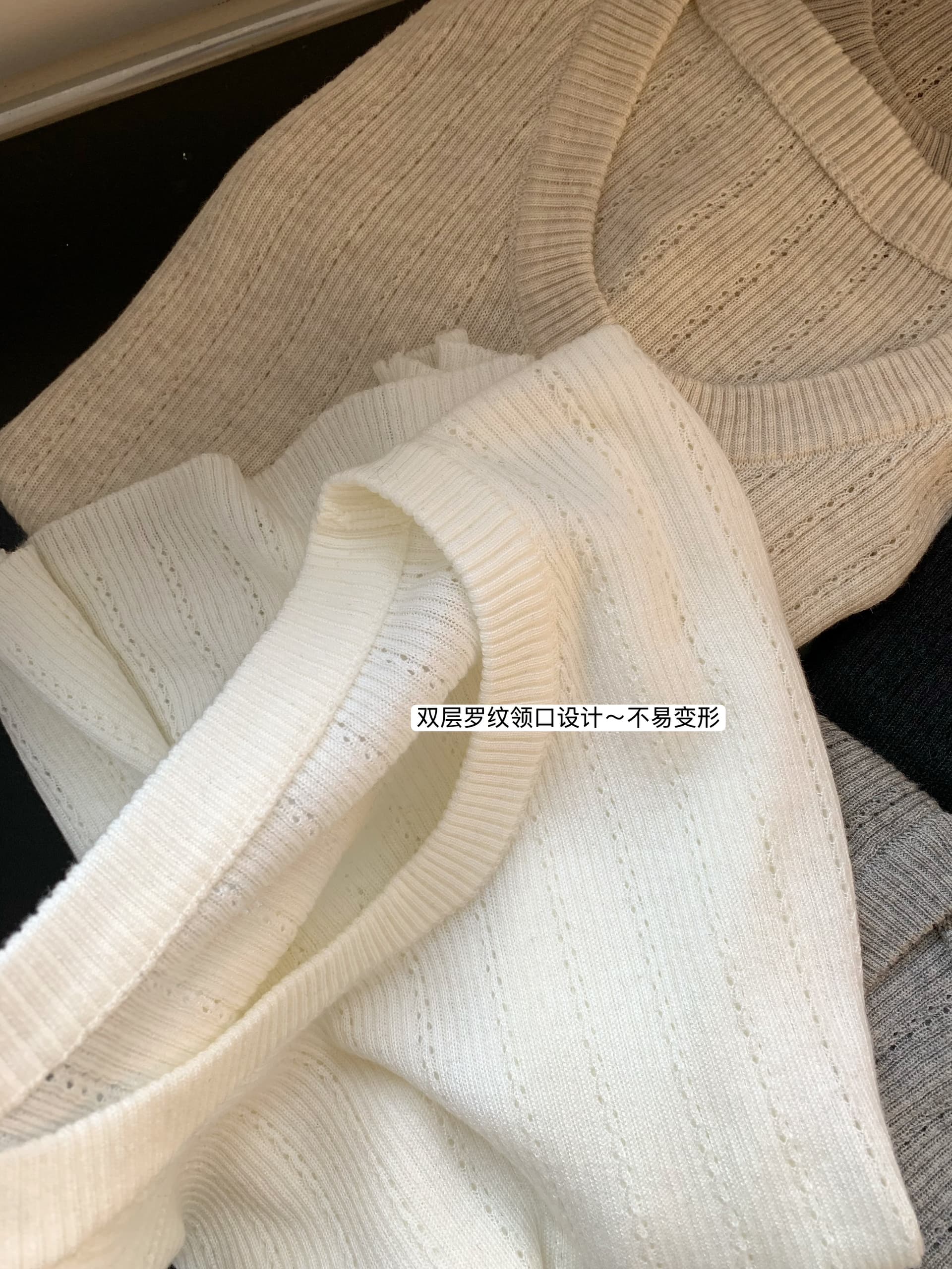 양모 u 칼라 신축성 니트 반팔 여성 2026 봄 여름 새로운 몸매 가꾸기 연령 감소 품격 인사이드 가져 가라. 다용도 섹션 상세 이미지 16