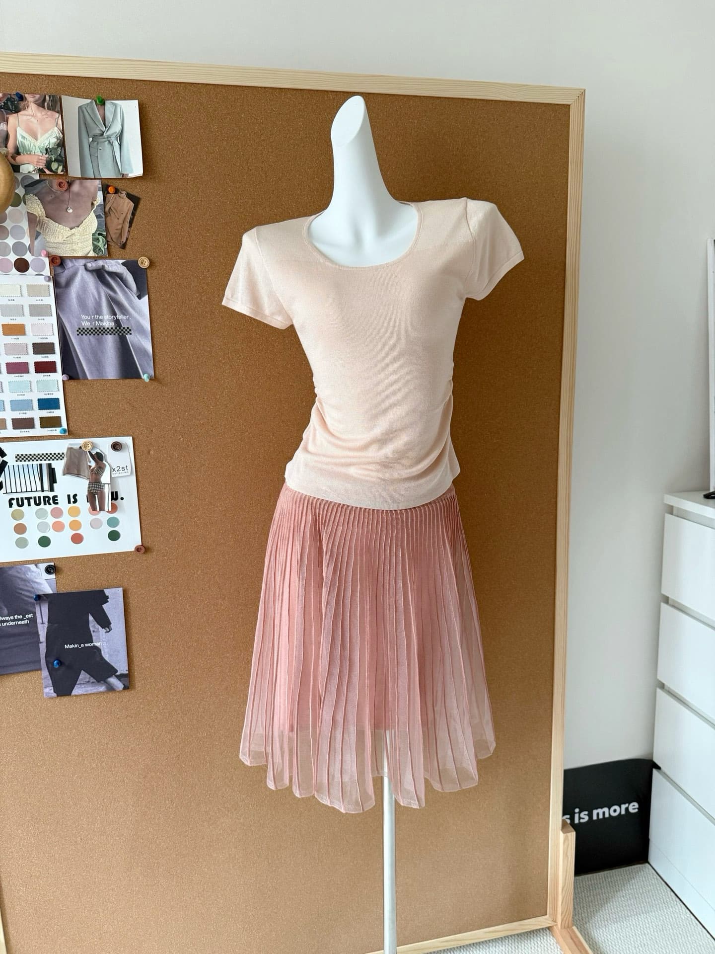 작은 예쁜 허리 라이 경기 서울 광장 칼라 펌프 Pleat 품격 반팔 청 ~을 통해 센스 망사 패치워크 플리츠 슬림해 보이는 반신 스커트 상세 이미지 17