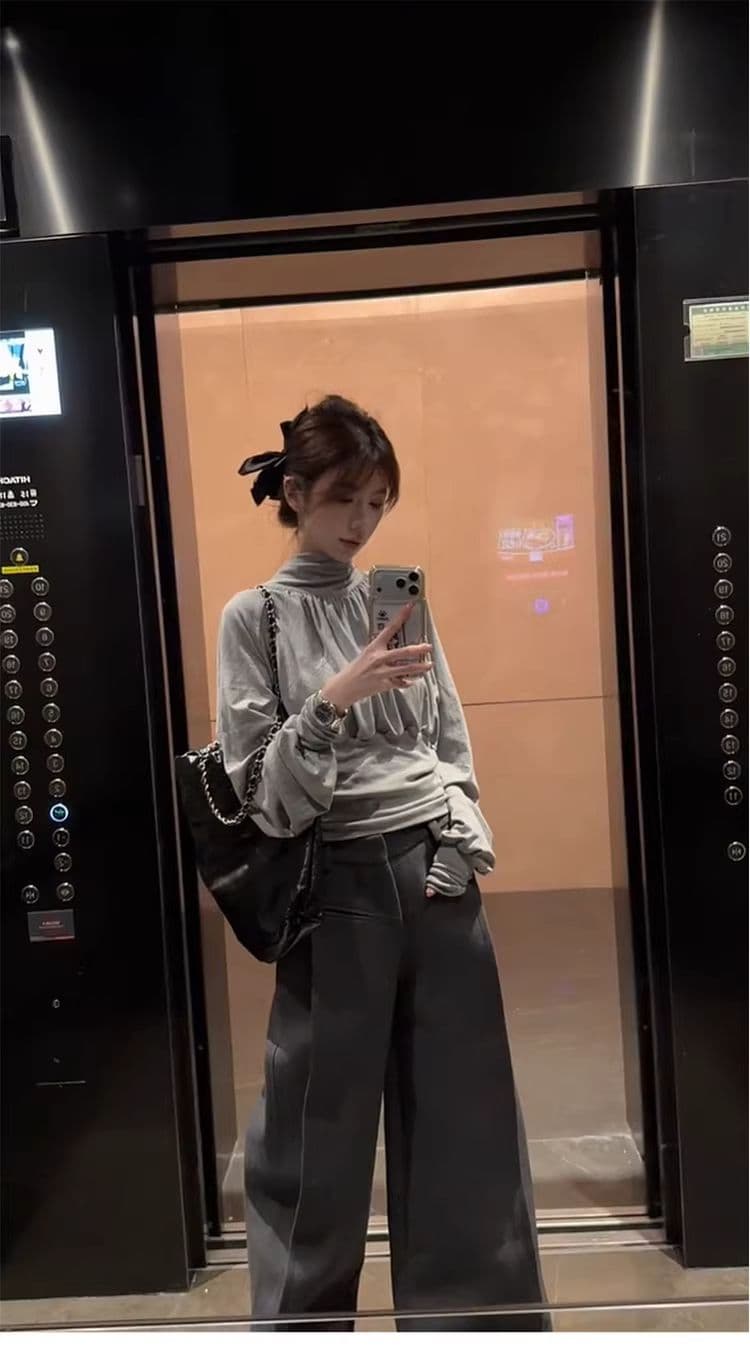 뒤에 나비 매듭 회색 디자인 센스 긴팔 티셔츠 맨위 여성 봄 작은 대중 Chic 주름 허리 수축 기본 셔츠 상세 이미지 6