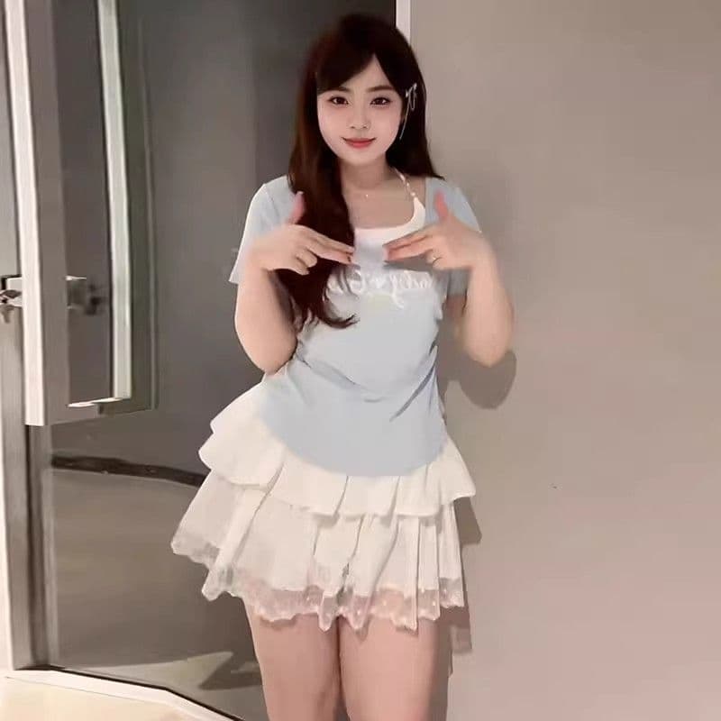 2026 년 빅 사이즈 여성 의류 페이크 레이어드 패치워크 프린트 광장 칼라 반팔 티셔츠 여름 새로운 지방 mm 자이언트 슬림해 보이는 맨위 상세 이미지 4