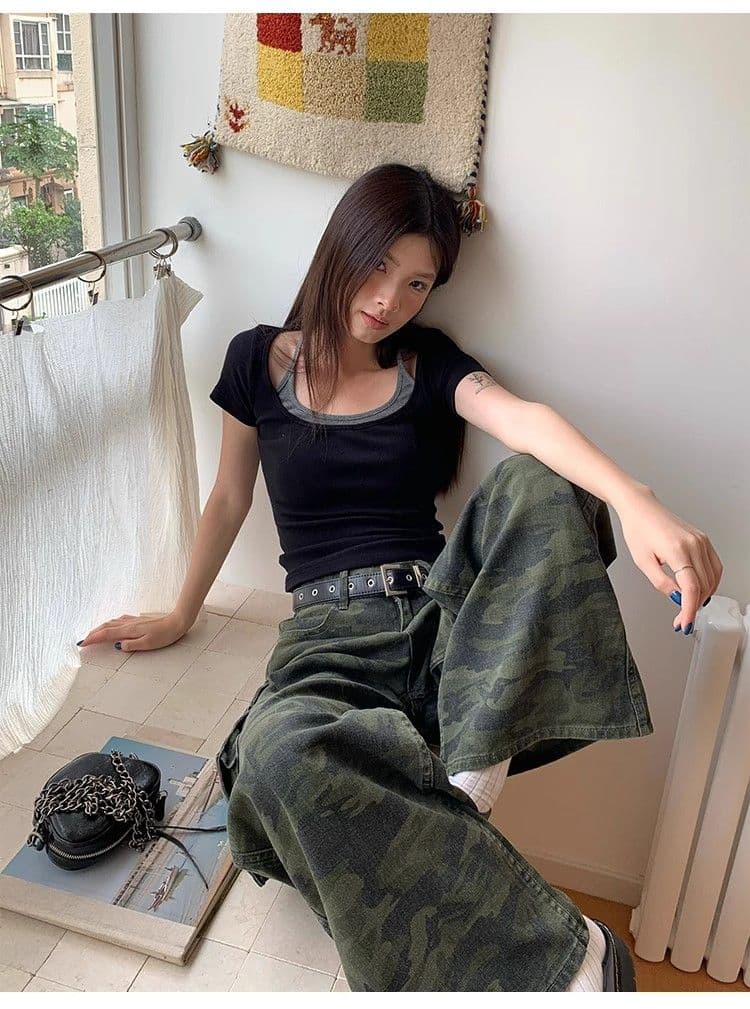 검정색 페이크 레이어드 반팔 티셔츠 여성 2026 여름 새로운 디자인 센스 chic 한 부서 착용 가져 가라. 행침 목 쇼트 스타일 맨위 상세 이미지 16