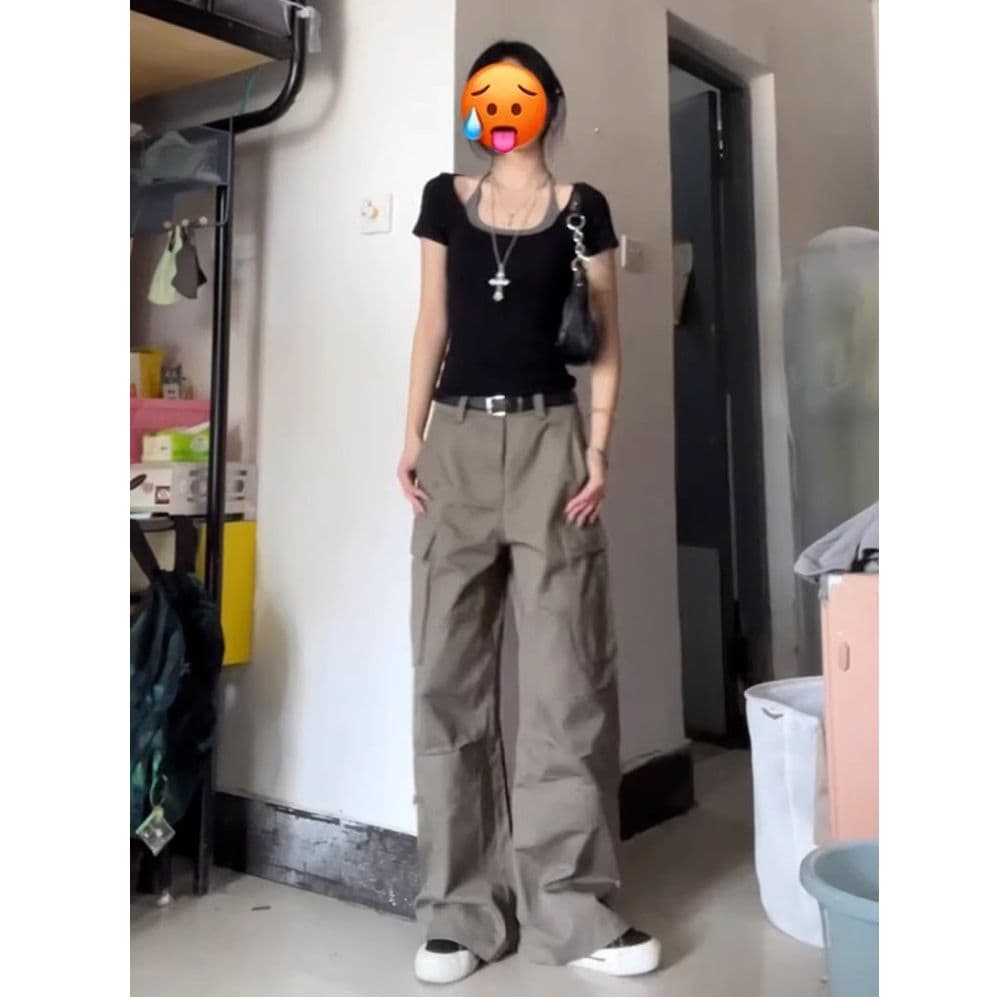 아메리칸 레트로 검정색 페이크 레이어드 긍정적 인 어깨 반팔 티셔츠 여성 여름 2026 새로운 핫걸 패치워크 쇼트 스타일 맨위 이미지 2