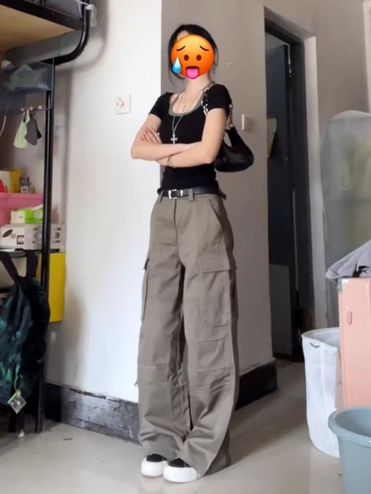 아메리칸 레트로 검정색 페이크 레이어드 긍정적 인 어깨 반팔 티셔츠 여성 여름 2026 새로운 핫걸 패치워크 쇼트 스타일 맨위 상세 이미지 3