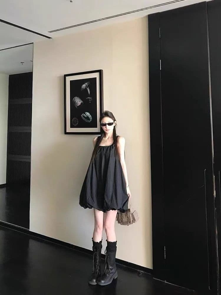 단색 미니멀리즘 화이트 꽃밭 조끼 스커트 여성 여름 새로운 루즈핏 드레스 캐주얼 A라인 스커트 작은 대중 치마 상세 이미지 2