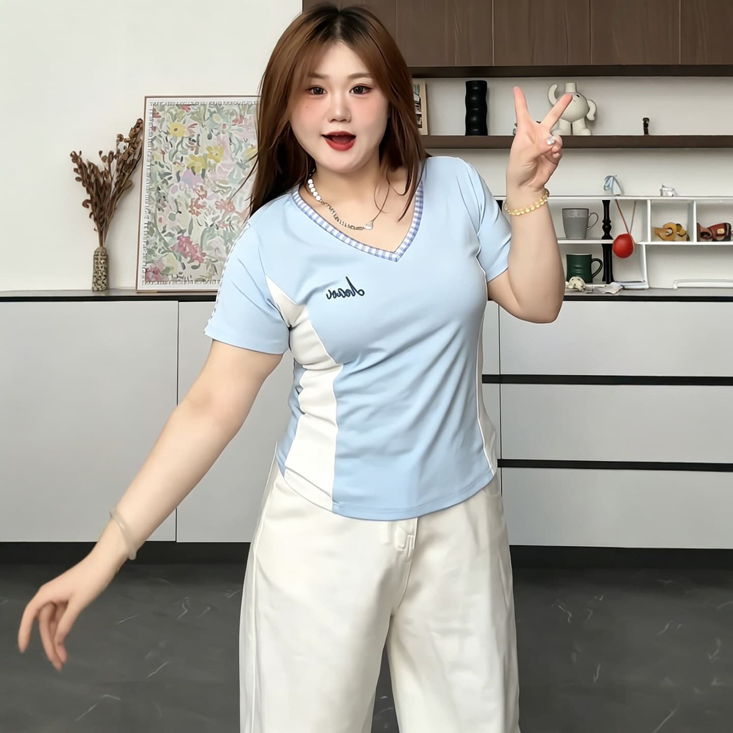 면 리브 빅 사이즈 여성 의류 패치워크 긍정적 인 어깨 V넥 반팔 티셔츠 26 아모이 슬림해 보이는 다용도 맨위 상세 이미지 7