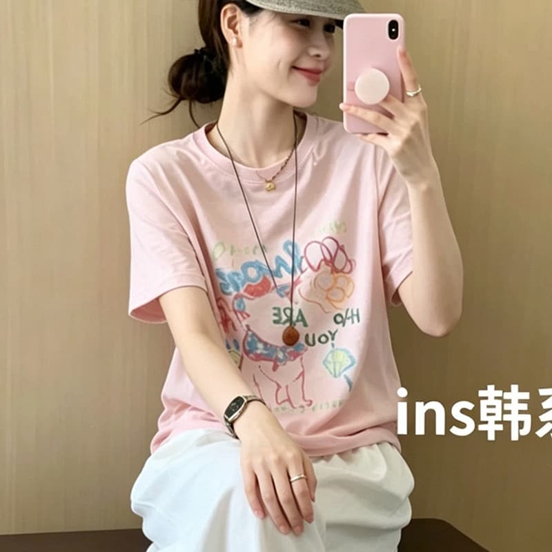눈꽃 면 65 면 35 폴리 에스터 낙서 프린트 반팔 티셔츠 여성 여름 새로운 루즈핏 섹션 라운드 넥 반소매 맨위 상세 이미지 2