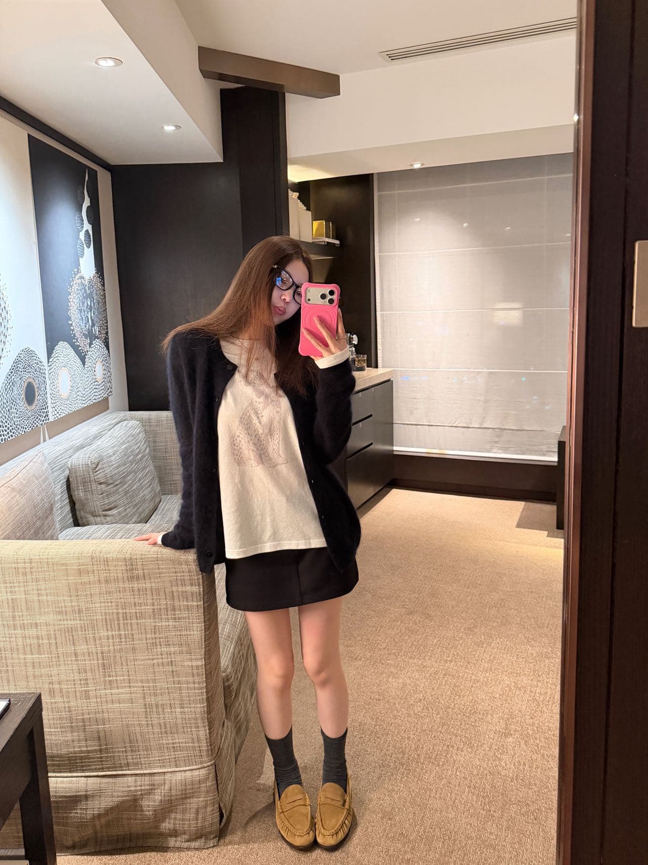 눈꽃 면 70 면 30 폴리 에스터 표범 프린트 긴팔 티셔츠 여성 루즈핏 캐주얼 다용도 섹션 26 가을 새로운 상세 이미지 3