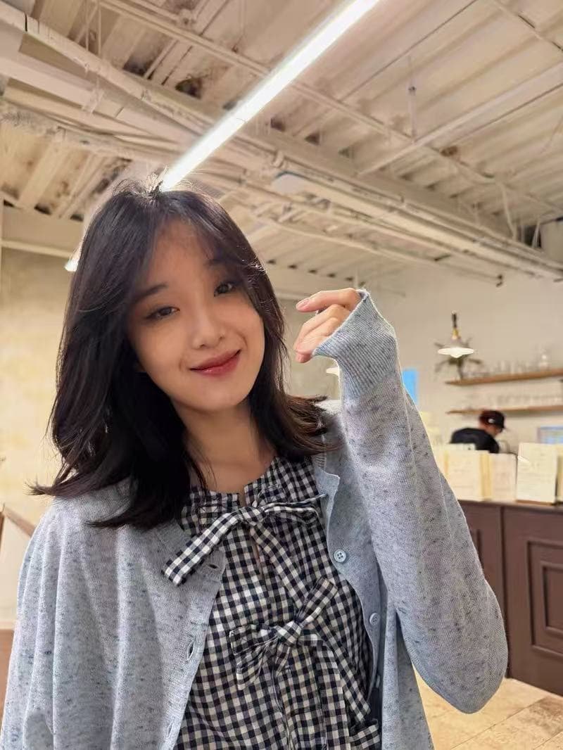 프랑스식 레트로 소녀 센스 나비 매듭 흑인과 백인 체크무늬 장난기 넘치는 프릴 인형 셔츠 이미지 3