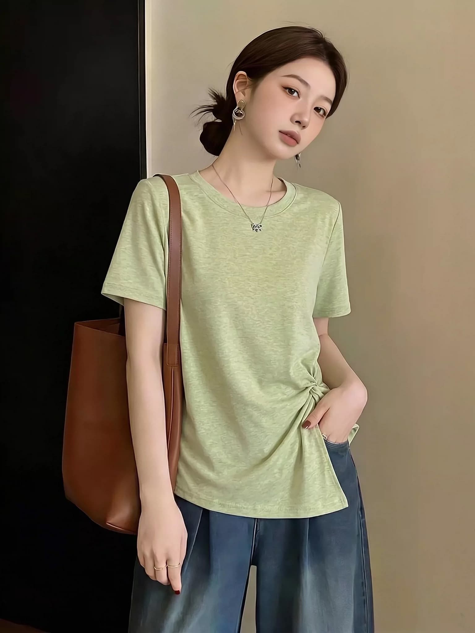 버터 과일 녹색 긍정적 인 어깨 반팔 티셔츠 여성 2026 새로운 여름 빅 사이즈 지방 mm 허리 수축 슬림해 보이는 불규칙 맨위 이미지 3