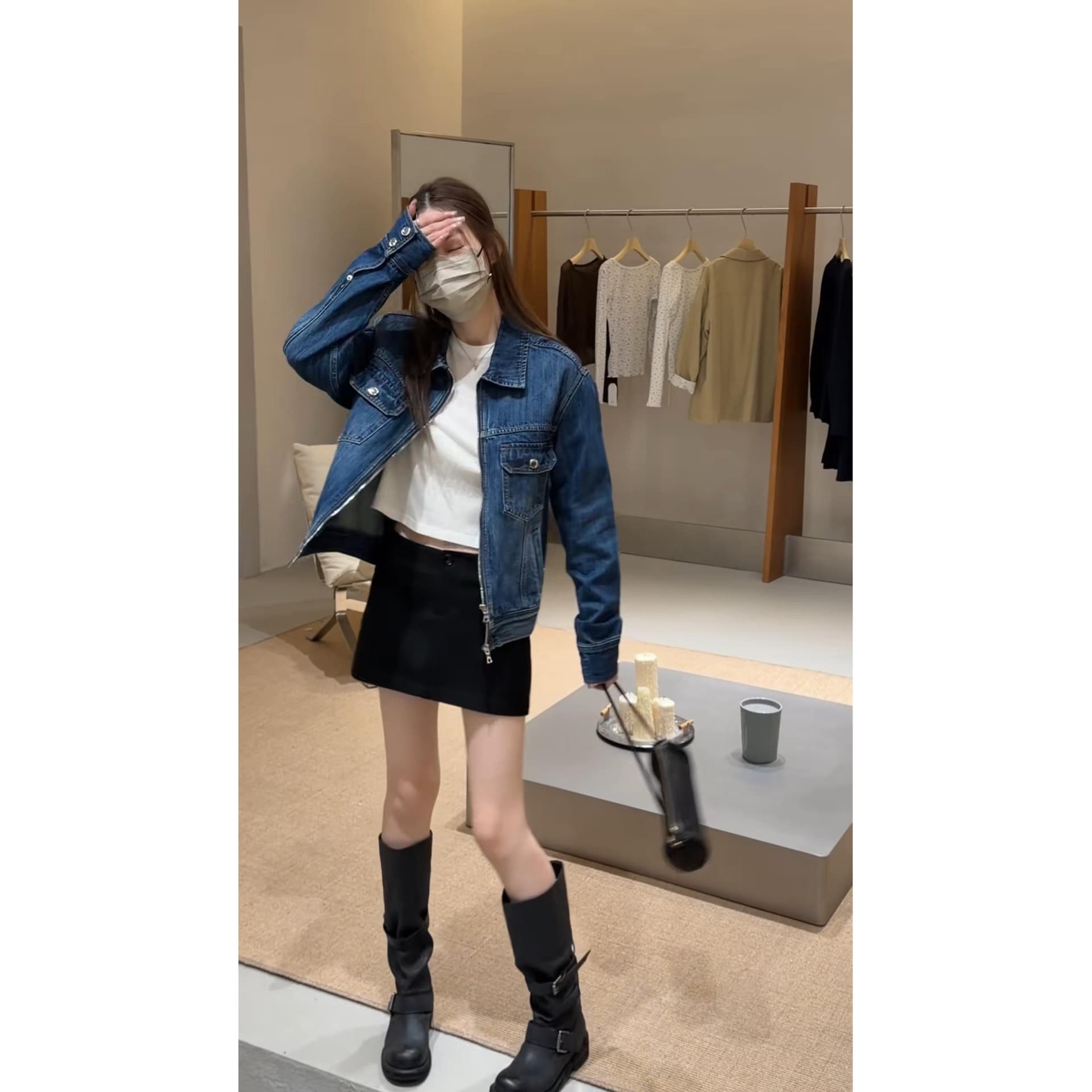 ins cec 이른 가을 새로운 레트로 다용도 파란색 데님 재킷 코디 하이웨이스트 품격 반신 미니 스커트 세트 상세 이미지 4