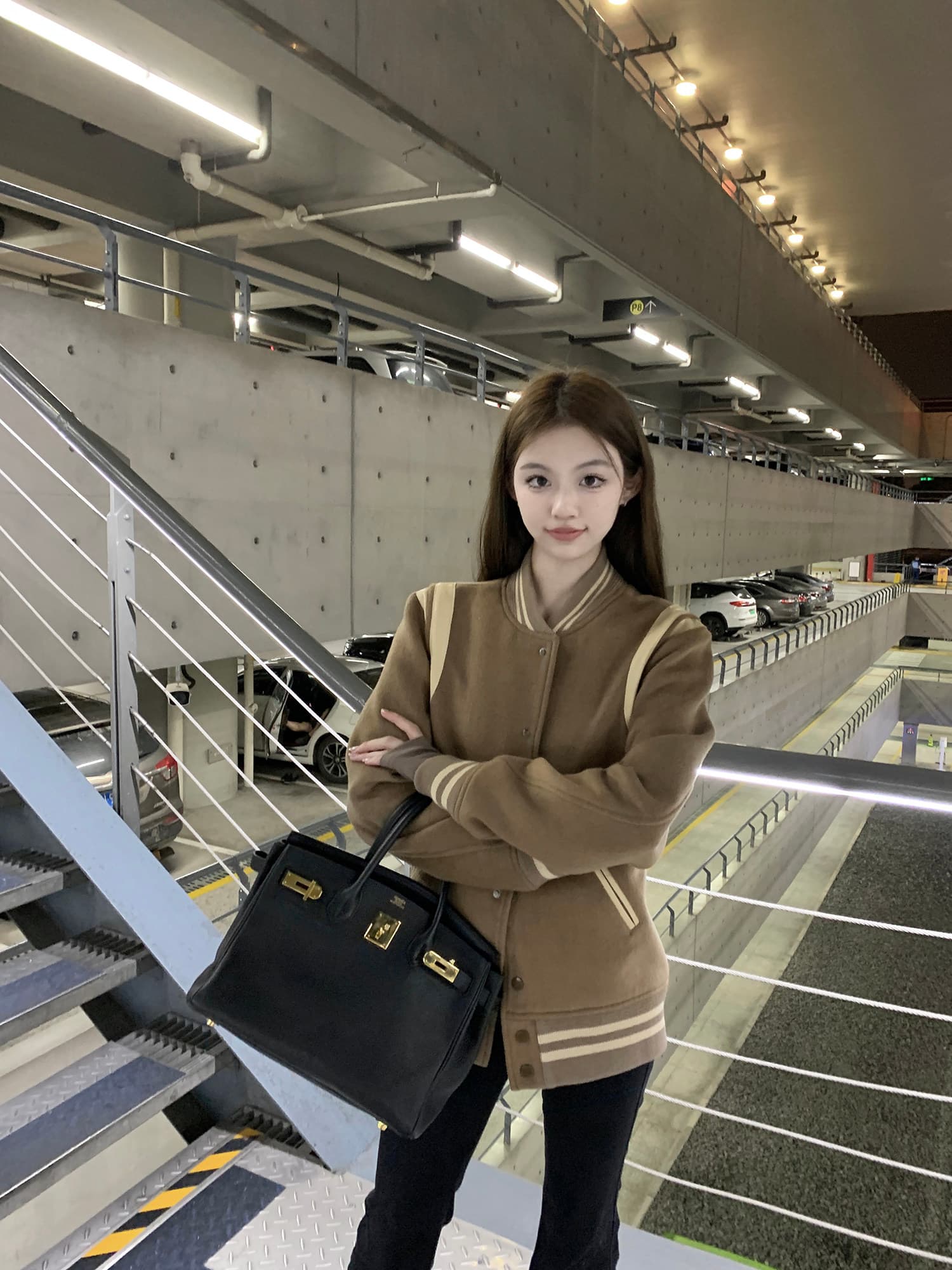 공물 도로 연삭 털 레트로 야구 유니폼 여성 2023 새로운 쇼트 스타일 재킷 두꺼운 상세 이미지 9