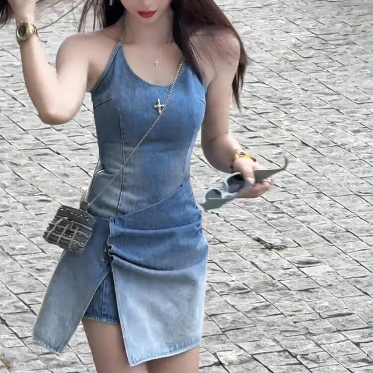 핫걸 바람 데님 여성 드레스 2025 년 여름 새로운 라운드 넥 행침 목 단색 패치워크 트임 타이트 스커트 트렌디 상세 이미지 5