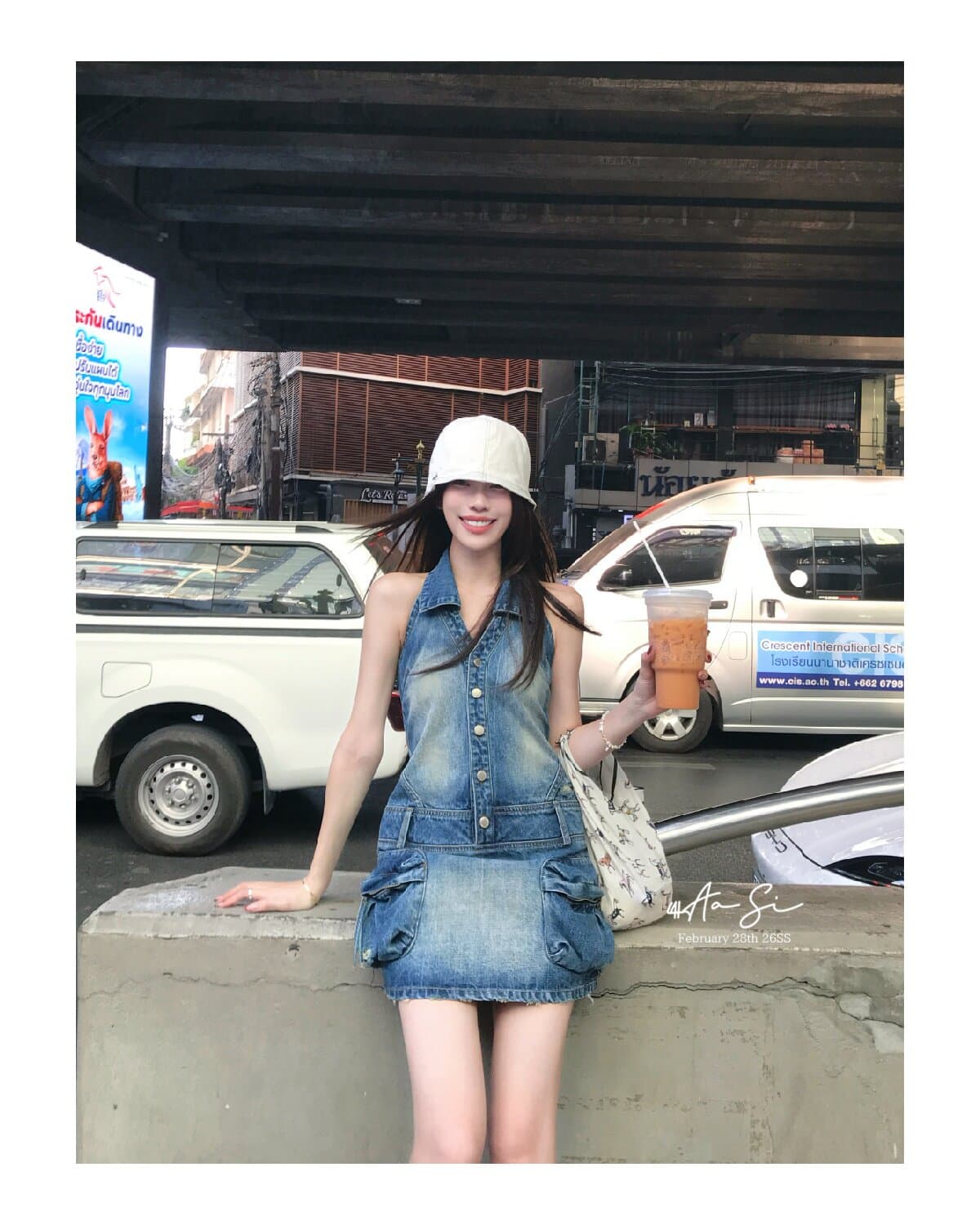쇼 와 블루 아메리칸 고대 복장 센스 표지 고기 슬림해 보이는 백리스 행침 목 칼라 데님 드레스 상세 이미지 15