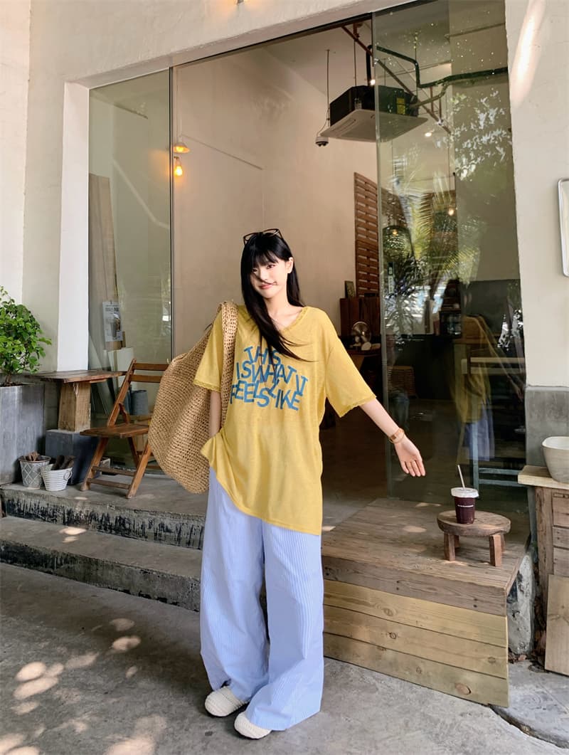 있음 선적 실사 한 부서 눈꽃 면 알파벳 루즈핏 레이스 V넥 티셔츠 느긋한 스트라이프 캐주얼 바지 세트 상세 이미지 9
