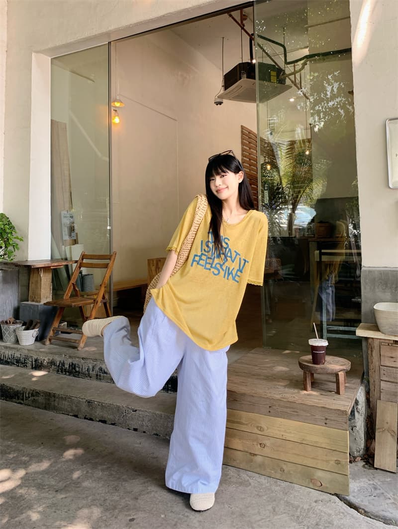 있음 선적 실사 한 부서 눈꽃 면 알파벳 루즈핏 레이스 V넥 티셔츠 느긋한 스트라이프 캐주얼 바지 세트 상세 이미지 10