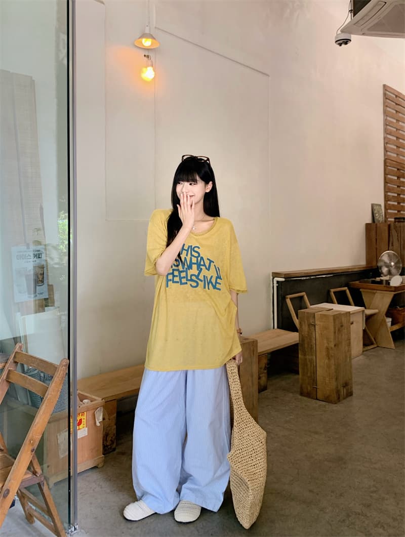 있음 선적 실사 한 부서 눈꽃 면 알파벳 루즈핏 레이스 V넥 티셔츠 느긋한 스트라이프 캐주얼 바지 세트 상세 이미지 12