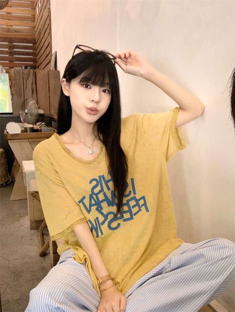 있음 선적 실사 한 부서 눈꽃 면 알파벳 루즈핏 레이스 V넥 티셔츠 느긋한 스트라이프 캐주얼 바지 세트 상세 이미지 14