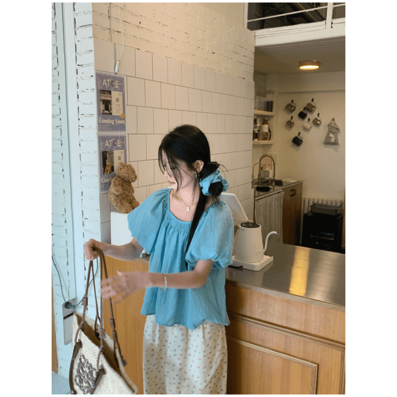 있음 선적 실사 달콤함 거품 소매 관대 한 칼라 연령 감소 슬림해 보이는 인형 셔츠 꽃무늬 데님 와이드 레그 팬츠 세트 이미지 5
