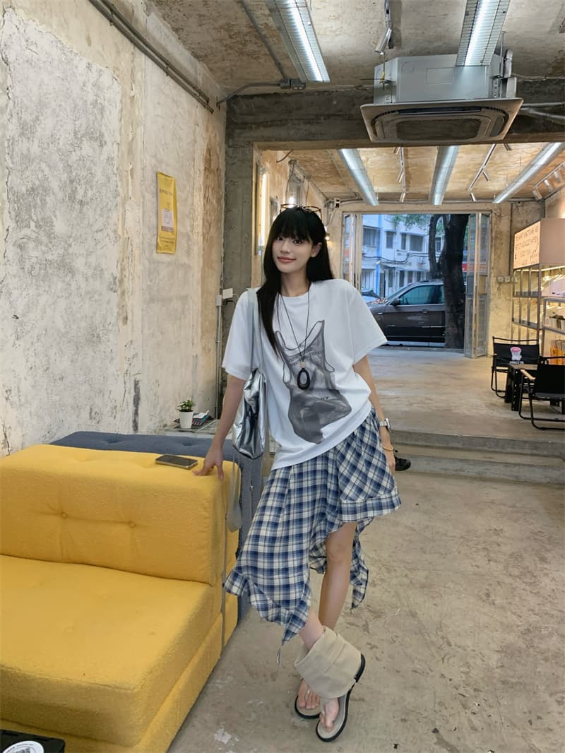 있음 선적 실사 디자인 센스 화이트 프린트 라운드 넥 반팔 티셔츠 허리밴드 체크무늬 반신 치마 세트 상세 이미지 18