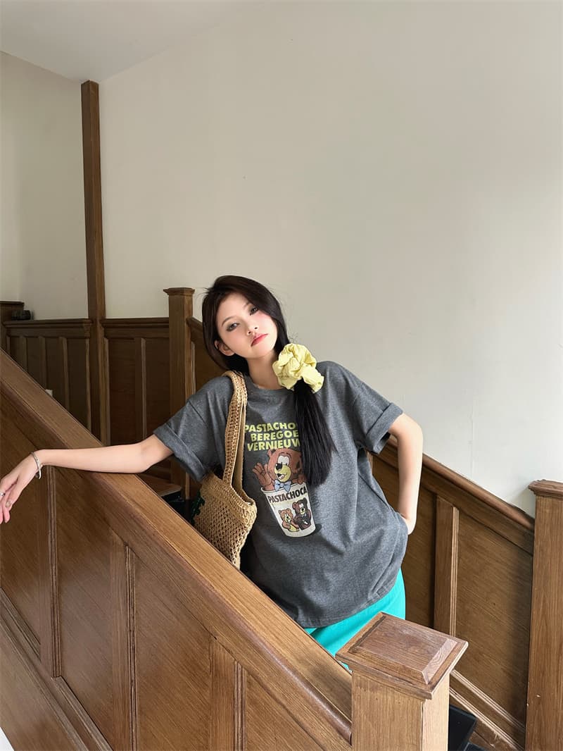 있음 선적 실사 ns 바람 한 부서 라운드 넥 어두운 회색 프린트 반팔 티셔츠 맨위 박하 녹색 트임 반신 스커트 상세 이미지 2