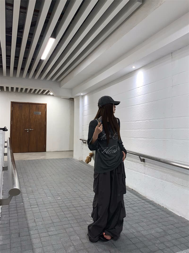 실사 정가 느긋한 바람 루즈핏 다용도 회색 핫픽스 알파벳 긴팔 티셔츠 회색 워크웨어 팬츠 세트 상세 이미지 9