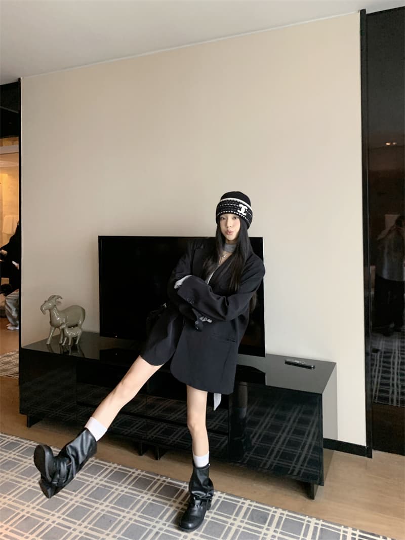 있음 선적 실사 이른 가을 슬림해 보이는 다용도 중간 길이 필수 프로필 모양 루즈핏 검정색 블레이저 상세 이미지 10