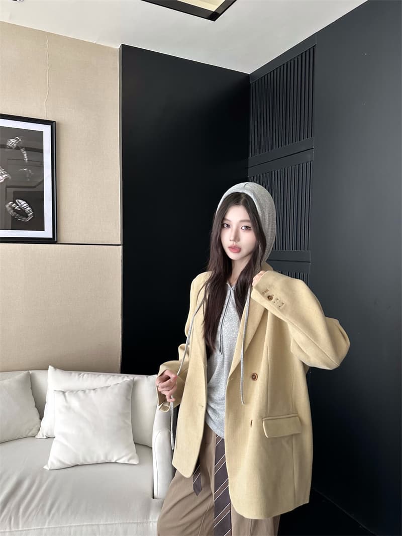 실사 정가 이른 가을 3 차원 아주 넓은 두꺼운 루즈핏 느긋한 에디션 카키 모직 블레이저 이미지 4