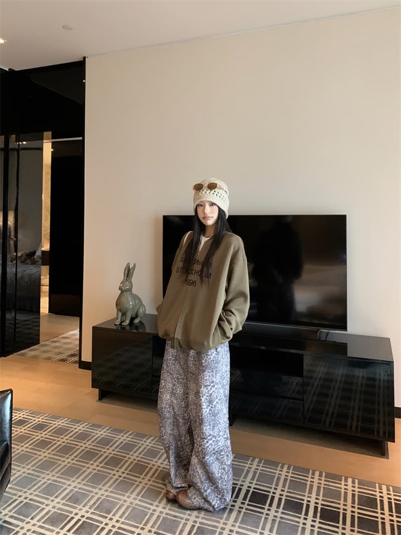 지금 실사 정가 알파벳 프린트 라운드 넥 루즈핏 긴팔 여성 코트 이른 가을 아메리칸 루즈핏 캐주얼 오픈 가디건 맨위 상세 이미지 27
