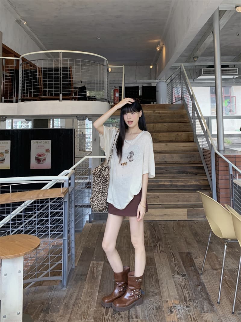 지금 지금 실사 여름 편안함 루즈핏 느긋한 바람 오트밀 색상 프린트 반팔 티셔츠 상세 이미지 2