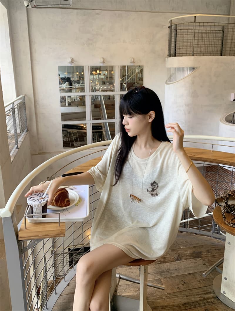 지금 지금 실사 여름 편안함 루즈핏 느긋한 바람 오트밀 색상 프린트 반팔 티셔츠 상세 이미지 12