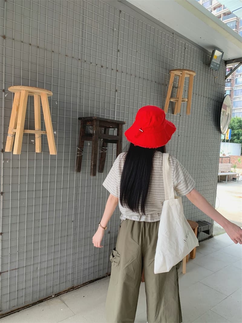 있음 선적 실사 한 국풍 연령 감소 스트라이프 밑단 펌프 로프 반팔 티셔츠 육군 녹색 캐주얼 8 분 바지 세트 상세 이미지 2