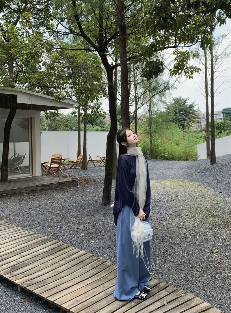 있음 선적 실사 가을 의상 얼음 실크 긴팔 자외선 차단 뒤로 홀로우 아웃 해군 티셔츠 허리 수축 파란색 캐주얼 바지 이미지 2