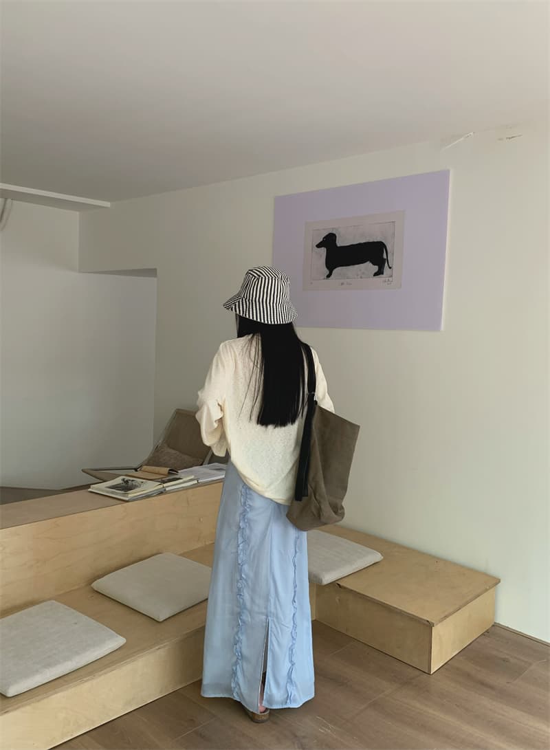 있음 선적 실사 느긋한 바람 루즈핏 프린트 긴팔 티셔츠 맨위 레이스 장식 반신 치마 세트 상세 이미지 9