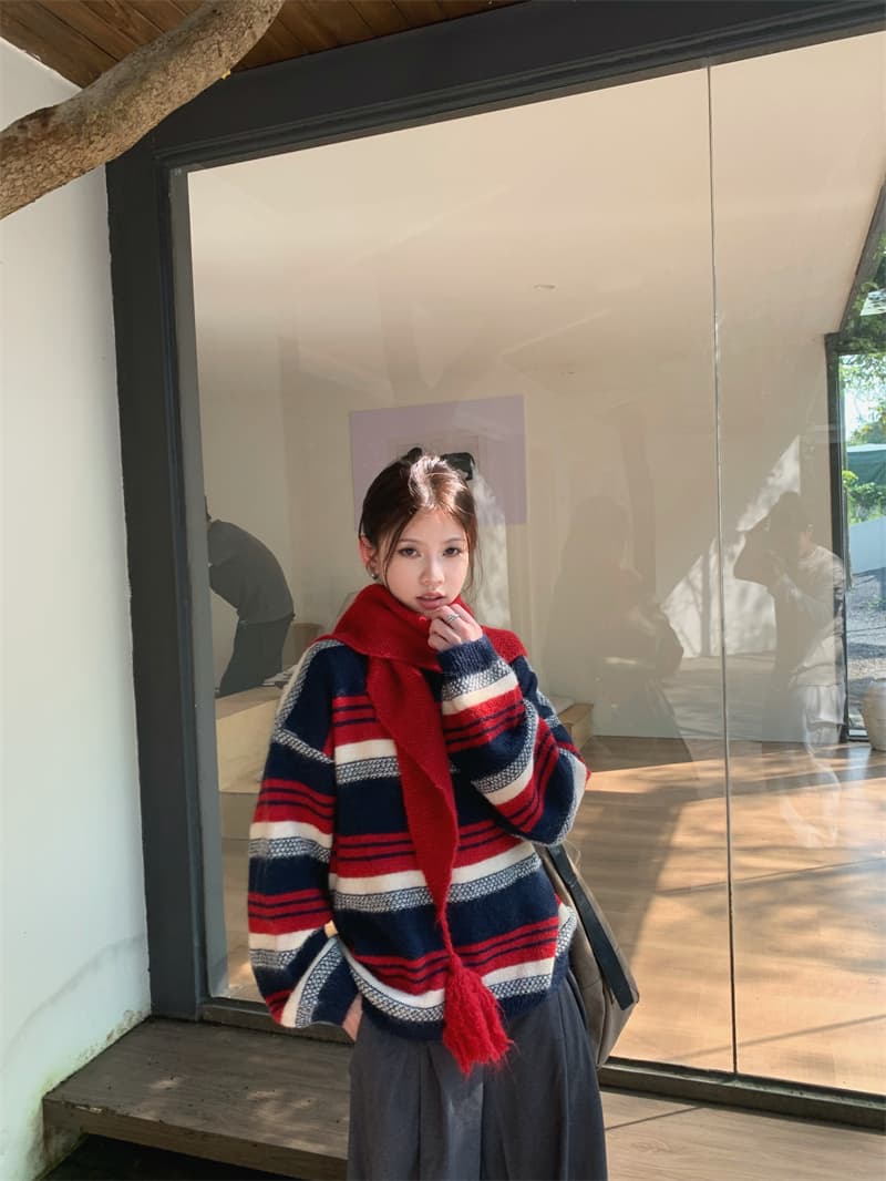 있음 선적 실사 가을 의상 루즈핏 부드럽다 배색 스트라이프 풀오버 니트 스웨터 삼각형 스카프 투피스 세트 상세 이미지 24