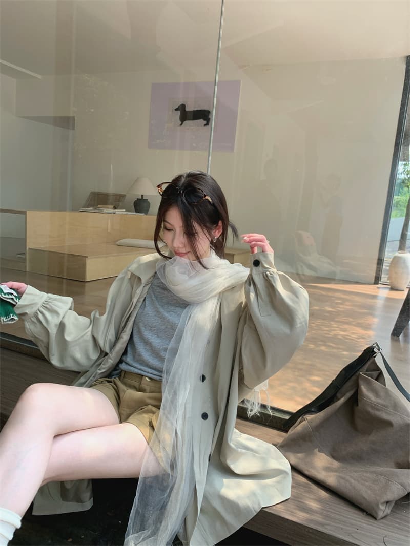 있음 선적 실사 이른 가을 폴로 칼라 중간 길이 더블 문 襟 카키 재킷 재킷 만나는 티셔츠 카키 반바지 상세 이미지 6