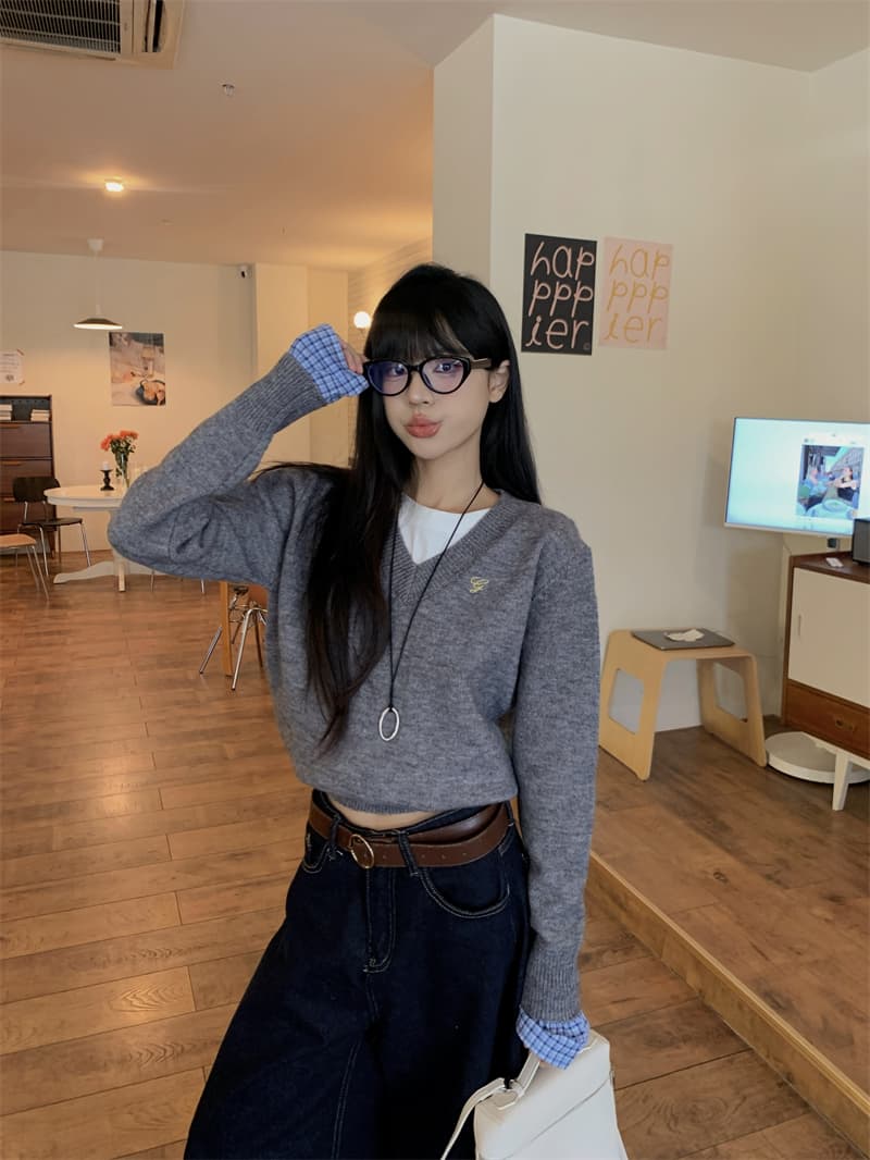 있음 선적 실사 느긋한 바람 스웨터 여자 착용 가져 가라. 만나는 긴팔 맨위 루즈핏 재킷 회색 니트 스웨터