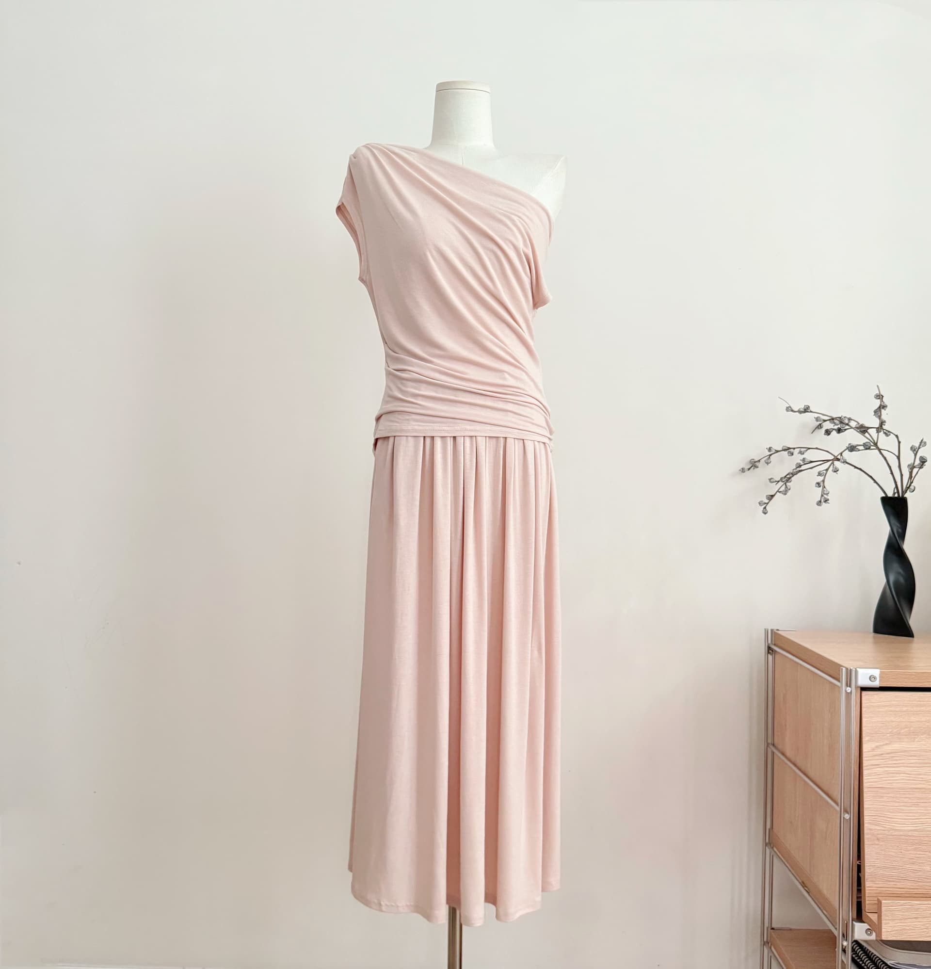 흔들어서 톤 공기 구름 센스 얼음 산소 수퍼 모델 모달 흔들다 칼라 맨위 허리 핀치 Pleat 롱 스커트 여성복 이미지 3