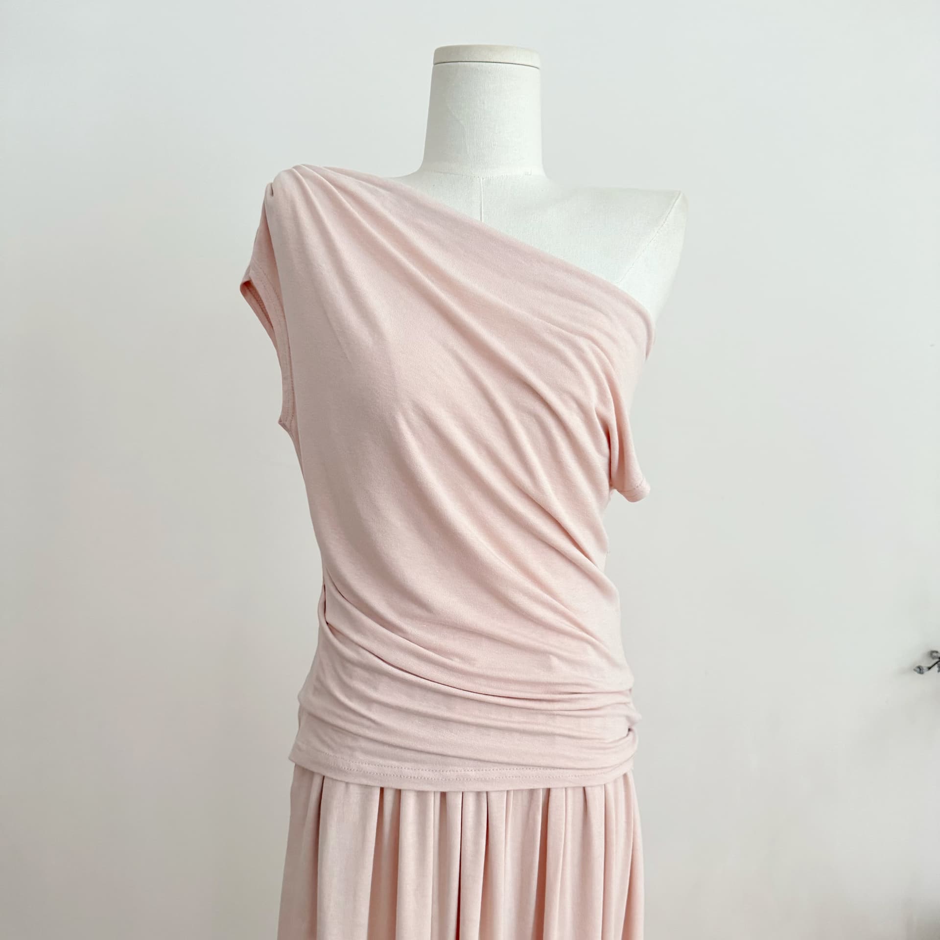 흔들어서 톤 공기 구름 센스 얼음 산소 수퍼 모델 모달 흔들다 칼라 맨위 허리 핀치 Pleat 롱 스커트 여성복 상세 이미지 7