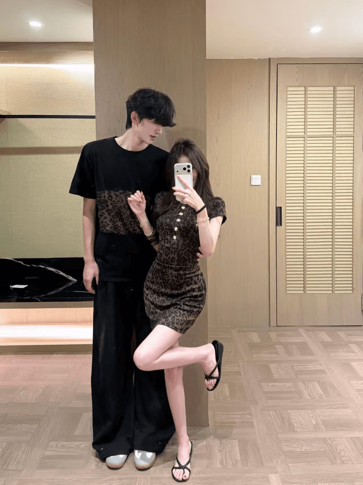 7713# 커플 실사 패션 레오파드 무늬 레트로 슬림해 보이는 몸매 가꾸기 빛 럭셔리 드레스 상세 이미지 4