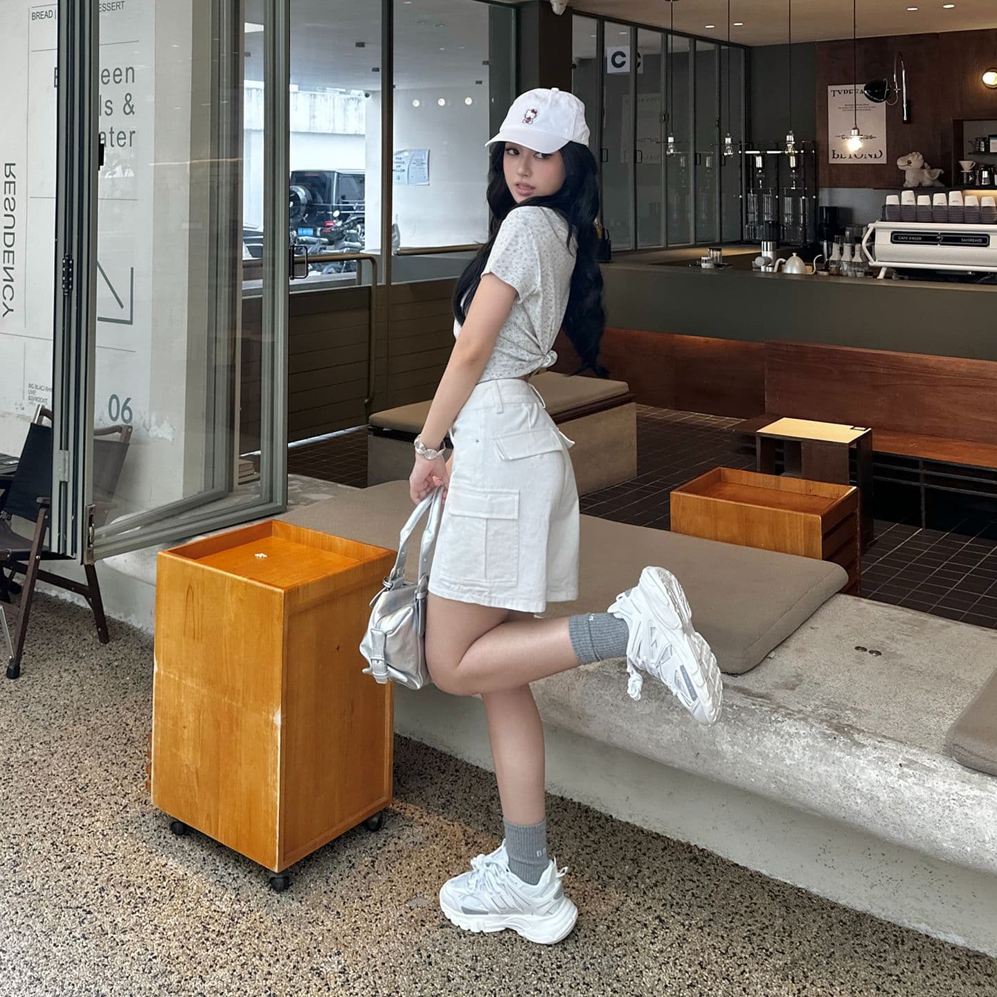아메리칸 레트로 하이웨이스트 루즈핏 와이드 레그 팬츠 주머니 워크웨어 팬츠 다용도 슬림해 보이는 반바지 청바지 여성 이미지 3