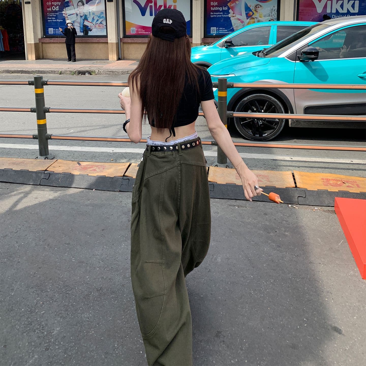 음악 축제 핫걸 쉬운 세련된 차가운 바람의 소리 모통이 칼 올리브 그린 없음 성별 프로필 모양 바나나 바지 이미지 4