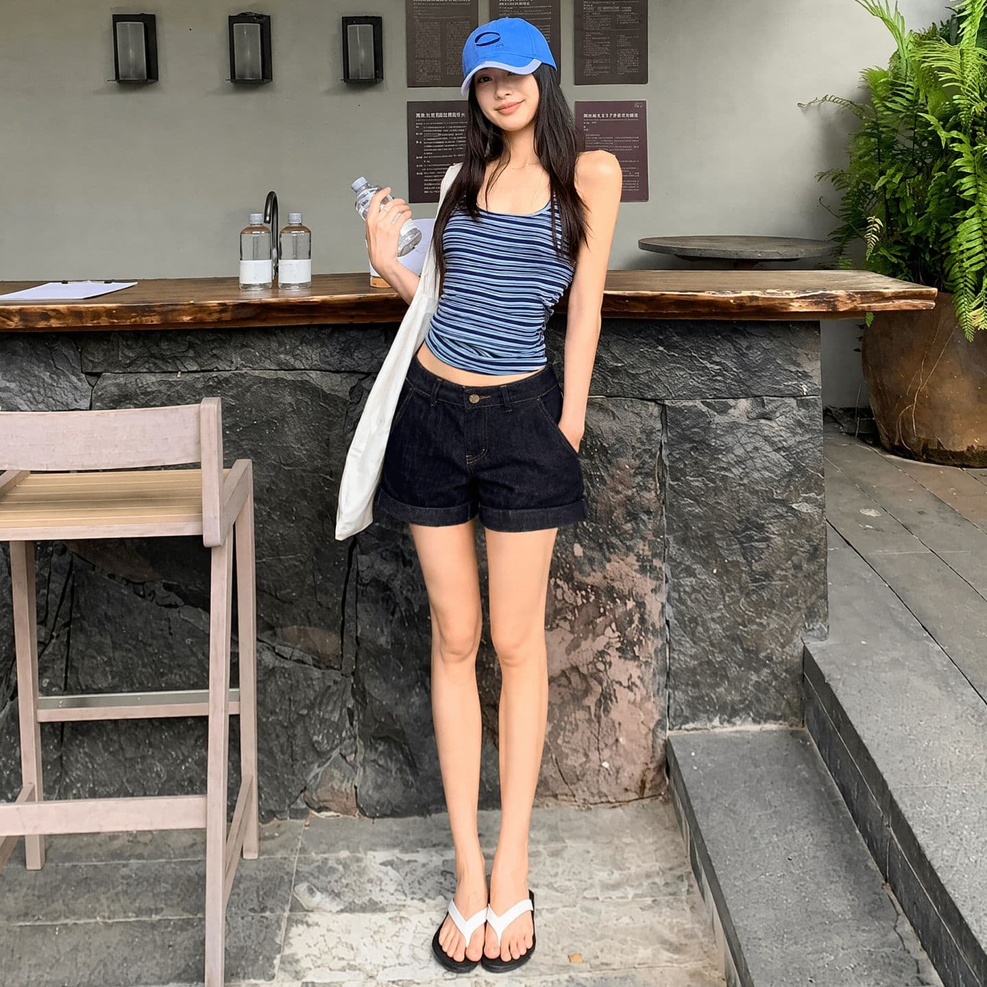 아메리칸 레트로 뒤집다 측면 디자인 국방 퇴색하다 넓은 다리 데님 반바지 여성 이미지 4