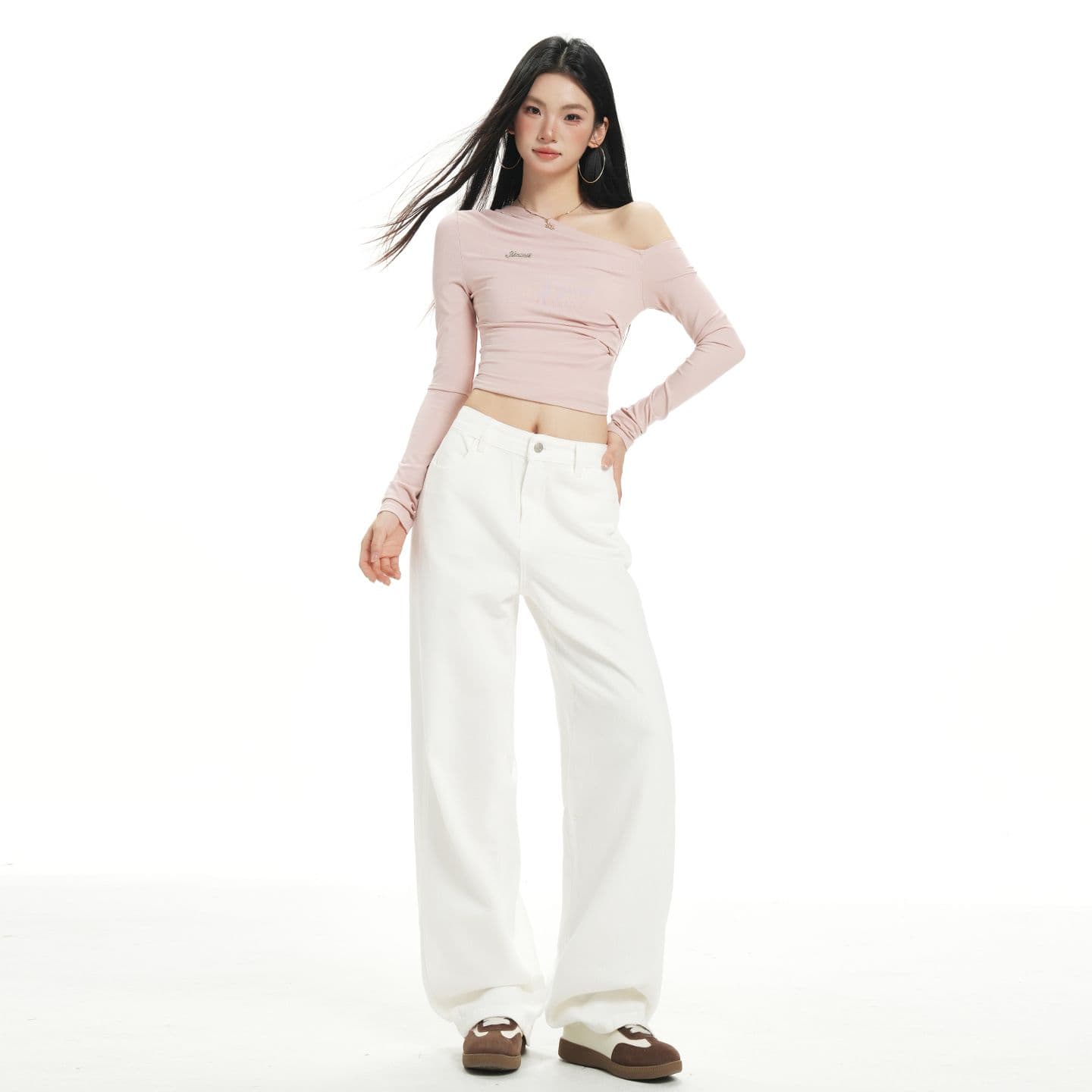 패션 연령 감소 클래식 기타 색상 루즈핏 스트레이트 넓은 다리 청바지 여성 이미지 2