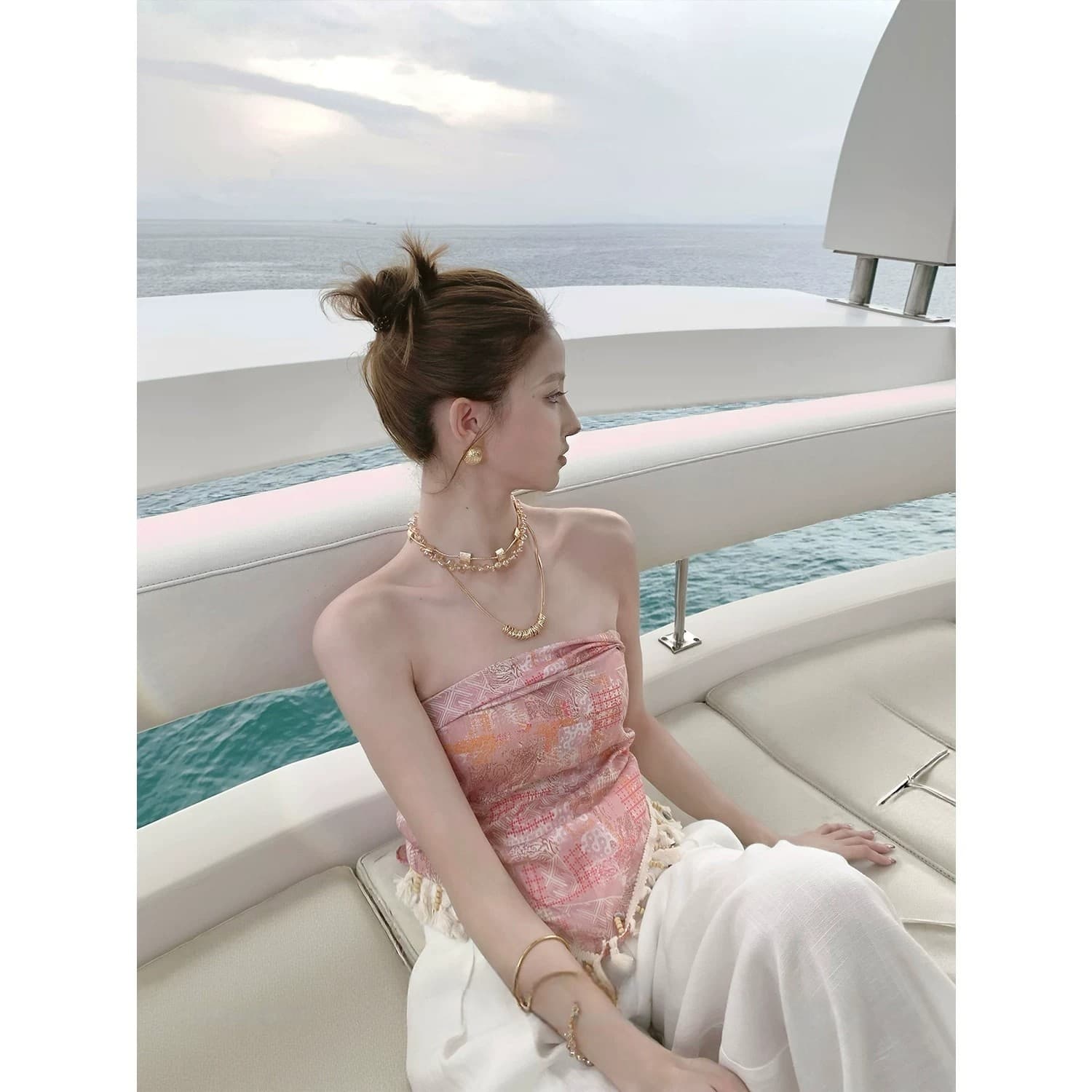경관 그림 섹시함 프린트 스카프 튜브탑 조끼 여성 여름 외출용 몸매 가꾸기 휴가 바람 디자인 센스 맨위