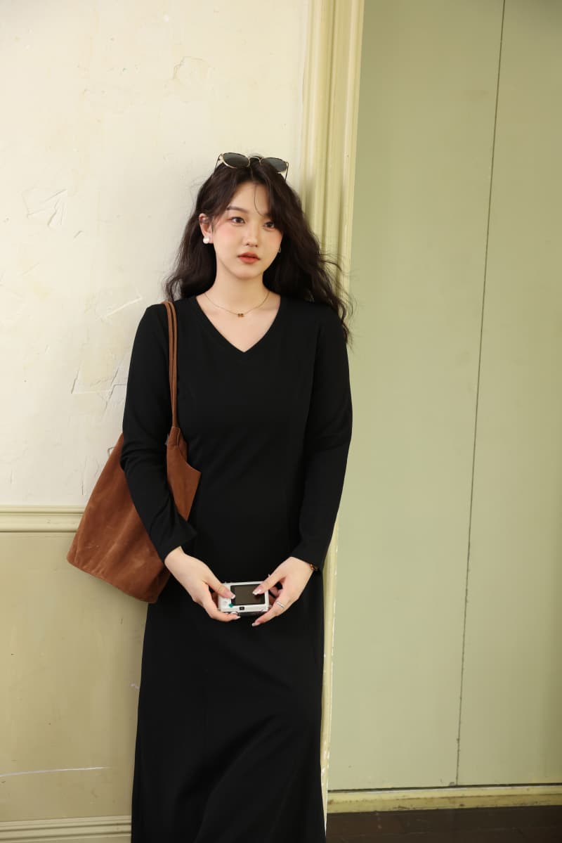 실사 가을 겨울 새로운 2026 새로운 캐주얼 슬림해 보이는 표지 배 긴팔 품격 드레스 상세 이미지 12