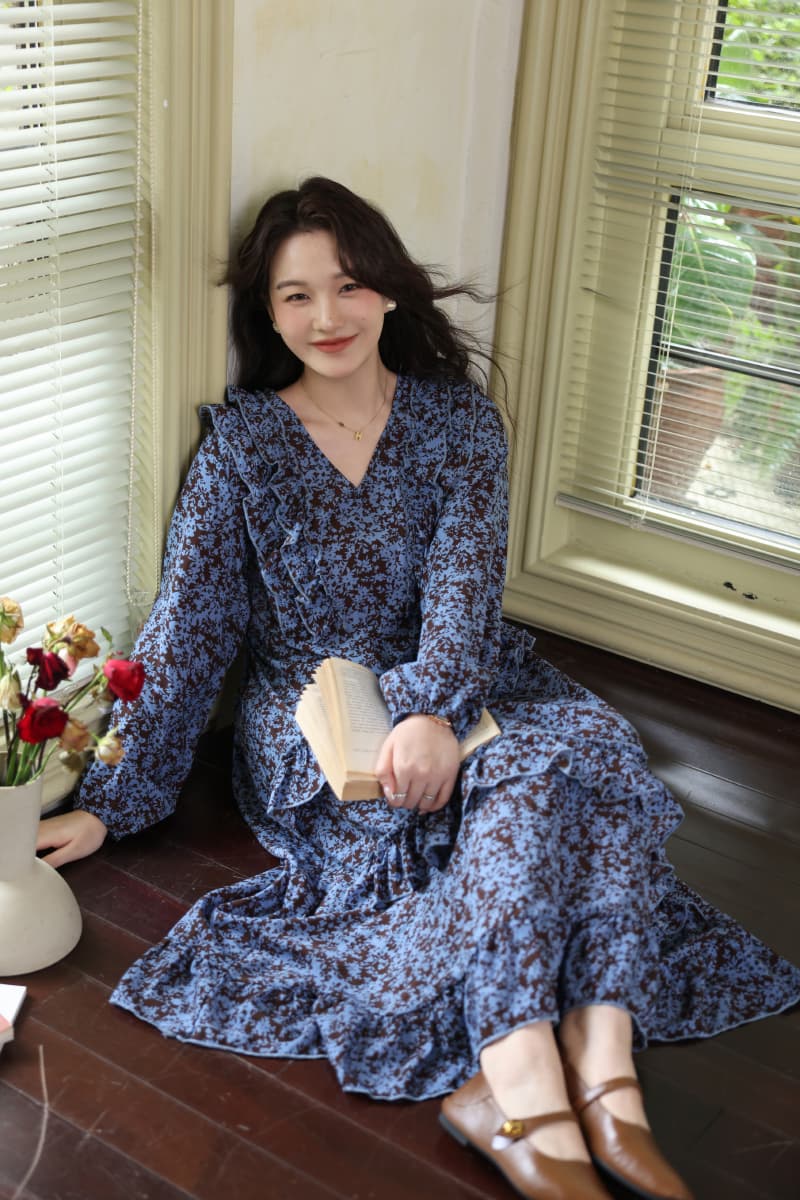 실사 2026 가을 새로운 V넥 꽃무늬 드레스 마이크로 지방 mm 슬림해 보이는 드레스 상세 이미지 13