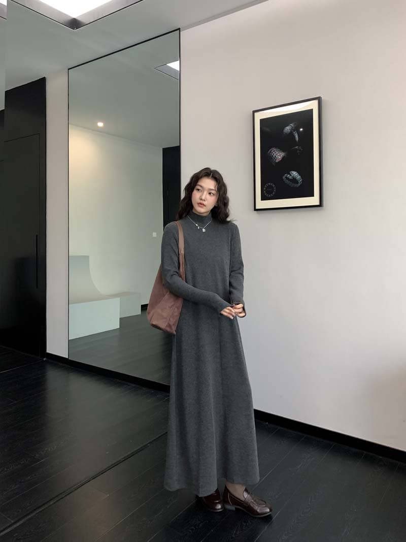 실사 새로운 2026 단색 터틀넥 스트레이트 긴팔 드레스 복장 가을 겨울 한 부서 루즈핏 인사이드 가져 가라. A라인 스커트 상세 이미지 5