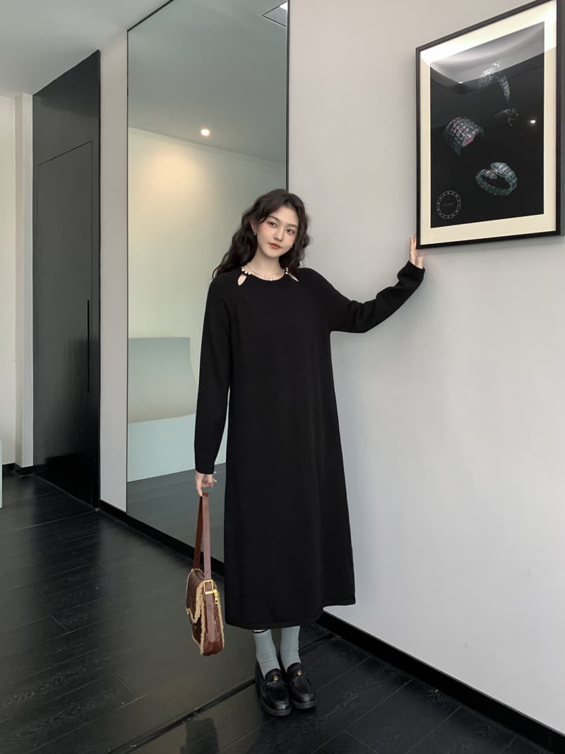 실사 새로운 2026 마이크로 지방 빅 사이즈 한 부서 캐주얼 바람 디자인 가을 겨울 루즈핏 니트 드레스 상세 이미지 2