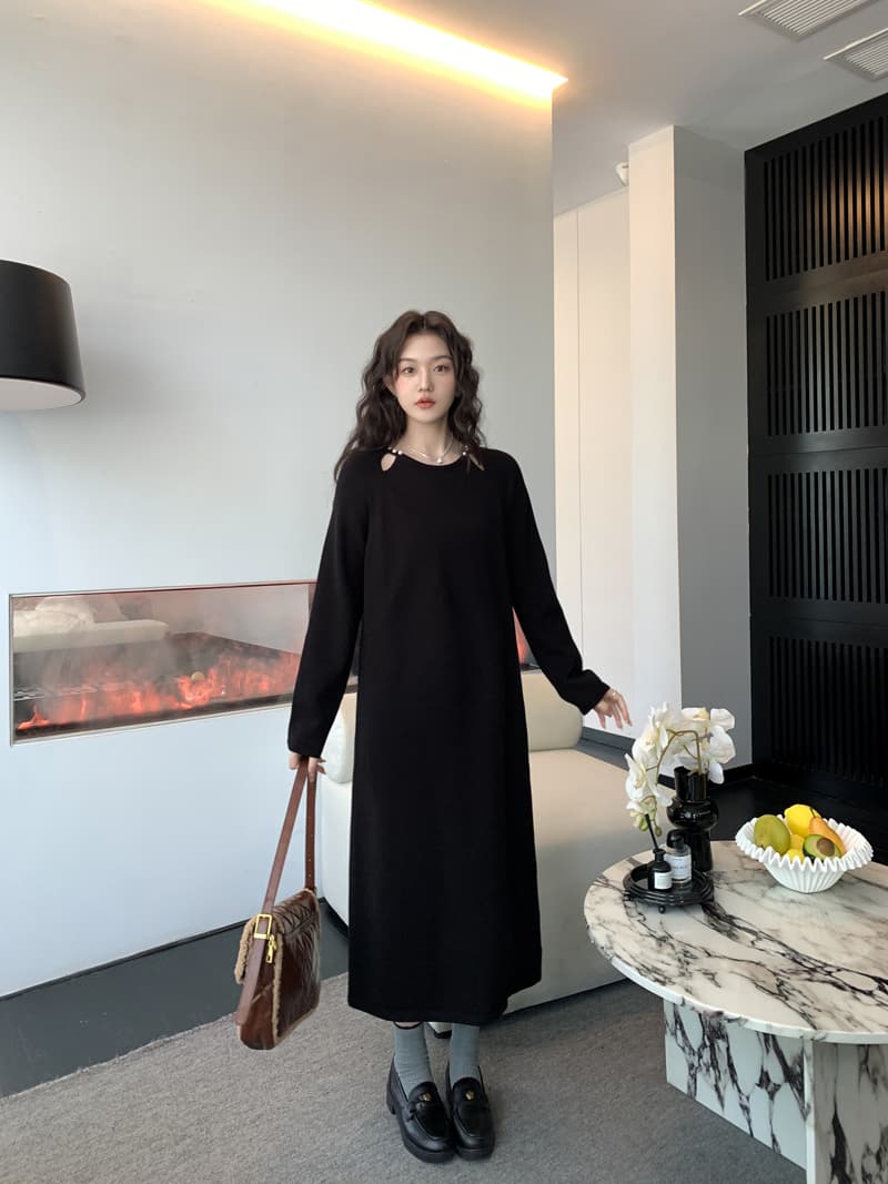 실사 새로운 2026 마이크로 지방 빅 사이즈 한 부서 캐주얼 바람 디자인 가을 겨울 루즈핏 니트 드레스 상세 이미지 4